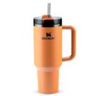 Copo Quencher Stanley Térmico com 1,18 Litros de Capacidade Camel Copo Quencher Stanley Térmico com 1,18 Litros de Capacidade Camel