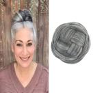 Coque de cabelo cinza natural sintético Chignon Scrunchie Coque de cabelo cinza natural sintético Chignon Scrunchie