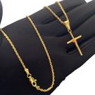 Cordão Cadeado 1mm + Pingente Cruz Fio - Banhado a Ouro 18k Cordão Cadeado 1mm + Pingente Cruz Fio - Banhado a Ouro 18k