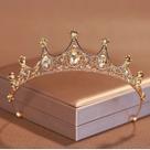 Coroa tiara dourada com marrom claro areia daminha debutante balé