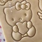 Cortador e Marcador Hello Kitty Coração - D251232 - Ideal para Massas e Pastas Cortador e Marcador Hello Kitty Coração - D251232 - Ideal para Massas e Pastas