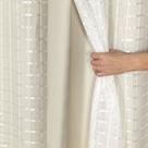 Cortina Blackout PVC Eclipse c/ Voil Xadrez 2,80 x 2,30 Bege Cortina Blackout PVC Eclipse c/ Voil Xadrez 2,80 x 2,30 Bege