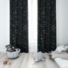 Cortina Tecido Oxford Quarto Infantil Preto Brilho Neon - 140x220cm Cortina Tecido Oxford Quarto Infantil Preto Brilho Neon - 140x220cm
