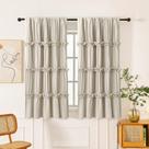 Cortinas de janela, decoração de escolha doméstica, isolamento térmico, blackout