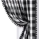 Cortinas Treatmentex Buffalo Check branca/preta 84 em 2 painéis Cortinas Treatmentex Buffalo Check branca/preta 84 em 2 painéis