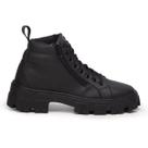 Coturno Feminino Preto Com Sola Tratorada de Borracha Anti-derrpante. Bota Feminina.