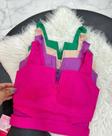 Cropped com decote v