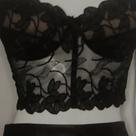 Cropped de renda