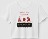 Cropped Gnomos da Família Personalizável O Charme Natalino com Seu Sobrenome