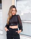 Cropped manga tule