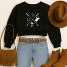 Cropped Moletom Country Estampa Flechas Country Chapéu Ferradura Girl Aesthetic Campo Roça Rodeo Boi
