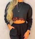Cropped preto com renda