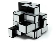 CUBO MÁGICO 3x3x3 MIRROR BLOCKS QIYI PRATEADO CUBO MÁGICO 3x3x3 MIRROR BLOCKS QIYI PRATEADO