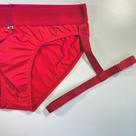 Cueca Slip com liga ajustáveis na cor vermelha. Tecido microfibra. Tam PP ao GG. Cueca Slip com liga ajustáveis na cor vermelha. Tecido microfibra. Tam PP ao GG.