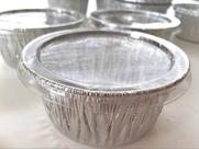 Cupcake de muffin de papel alumínio Ramekin 120 mL com tampas x100