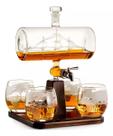Decanter Garrafa Whisky Navegação Base Madeira Quatro Copos Drink Bar