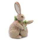 Decoração Pascoa Grande Coelhos Abraçados Bege Rosa E Verde 57 cm