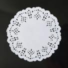 Descanso de papel rendado 10 cm branco - 100 unid Descanso de papel rendado 10 cm branco - 100 unid