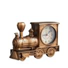 Despertador com acabamento em latão retrô em forma de motor de trem vintage