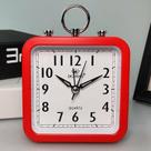 Despertadores vermelho fácil de ler display de viagem despertador pequeno tempo silencioso de cabeceira sem tique-taque