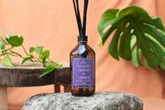 Difusor de Ambientes com Varetas - Campos de Lavanda 250 ml - Aromatizador Artesanal