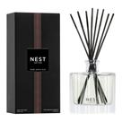 Difusor de junco NEST New York Rose Noir & Oud 175 ml com palitos