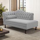 Divã Recamier Chaise Longue Lavínia 150cm Capitonê Pés de Madeira Veludo Cinza Claro - Desk Design