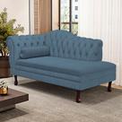 Divã Recamier Lavínia Clássico 120cm Capitonê com Pés de Madeira Linho Azul - Desk Design Divã Recamier Lavínia Clássico 120cm Capitonê com Pés de Madeira Linho Azul - Desk Design
