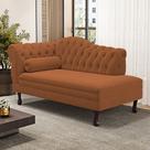 Divã Recamier Lavínia Clássico 120cm Capitonê com Pés de Madeira Veludo Terracota - Desk Design Divã Recamier Lavínia Clássico 120cm Capitonê com Pés de Madeira Veludo Terracota - Desk Design