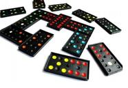 Domino plastico preto pintado