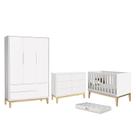 Dormitório Completo Infantil Classic 3 Portas, Cômoda 6 Gavetas, Berço Branco Fosco com Pés Madeira Natural e Colchão D18 - Reller Móveis