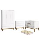 Dormitório Infantil Classic 3 Portas, Cômoda, Berço Branco com Pés Amadeirado e Colchão D18 - Reller Móveis