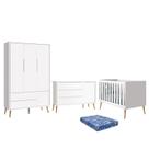 Dormitório Infantil Theo Retrô 3 Portas, Cômoda 1 Porta, Berço Branco Fosco com Pés Madeira Natural e Colchão - Reller Móveis Dormitório Infantil Theo Retrô 3 Portas, Cômoda 1 Porta, Berço Branco Fosco com Pés Madeira Natural e Colchão - Reller Móveis