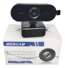 Eleve a qualidade das suas chamadas e gravações com esta webcam Full HD 1080p. Perfeita para PCs e notebooks, oferece imagem nítida e som claro atravé