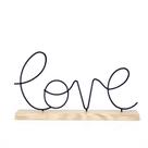 Enfeite Decorativo De Metal Love Com Base Em Madeira 20X36X5,5cm Enfeite Decorativo De Metal Love Com Base Em Madeira 20X36X5,5cm