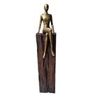 Enfeite Decorativo Mulher Sentada em Base de Madeira 34X7cm