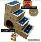 Escada MDF 4 degraus 60cm com toca e personalização do nome do pet