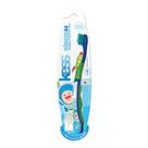 Escova Dental Infantil Kess Steps 2 Extra Macia Cores Sortidas 1 Unidade e Acompanha Capa Protetora