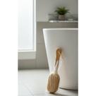 Escova Lava Costas com Bucha Vegetal: Pele Renovada Escova Lava Costas com Bucha Vegetal: Pele Renovada