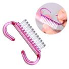 Escovinha para limpeza das unhas e cutículas