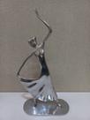 Escultura Bailarina De Alumínio 39x23cm Escultura Bailarina De Alumínio 39x23cm