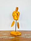 Escultura Caju em Madeira - Decoração Artesanal de Sergipe