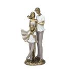 Escultura Decorativa Casal e Filho Dourado e Branco