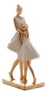 Escultura Decorativa Família Mãe E Filha Se Abraçando Cor Branco Escultura Decorativa Família Mãe E Filha Se Abraçando Cor Branco