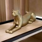 Escultura Decorativa Onça Deitada Ouro Velho Fosco 52cm B02 - D'Rossi