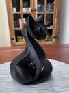 Escultura Enfeite Gato Gatinho Elegante Decorativo Plástico 25cm Adorno Enfeite Quarto Sala Rack Escultura Enfeite Gato Gatinho Elegante Decorativo Plástico 25cm Adorno Enfeite Quarto Sala Rack