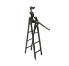 Escultura Enfeite Mulher na Escada Preto Luxo