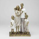 Escultura Familia Casal Com Dois Meninos E Uma Menina