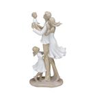 Escultura Família Casal Com Filhos Menino e Menina Em Resina
