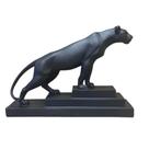 Escultura leoa em polirresina